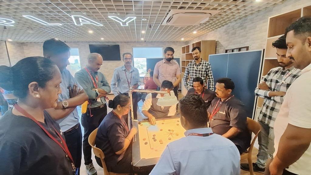 Carrom tournament at EEEC Pune
